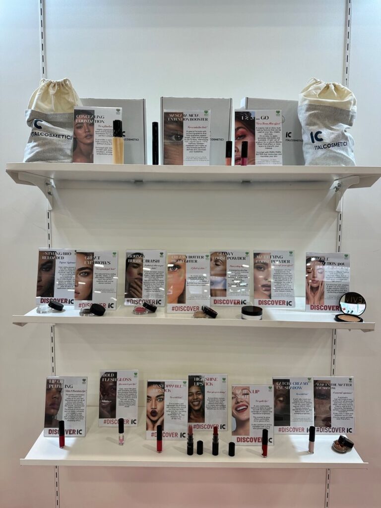 Supreme Serum Foundation: Finalista ai Cosmoprof Las Vegas Award 2022! 1 supreme serum las vegas interna 1